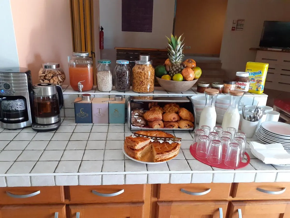 Martinique Hostel Sainte-Luce